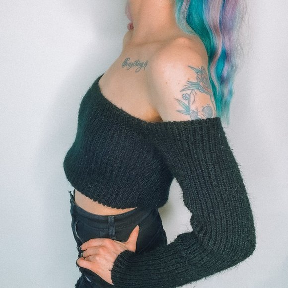 TIC:TOC Black Knitted Over The Shoulder Sweater - Picture 2 of 5